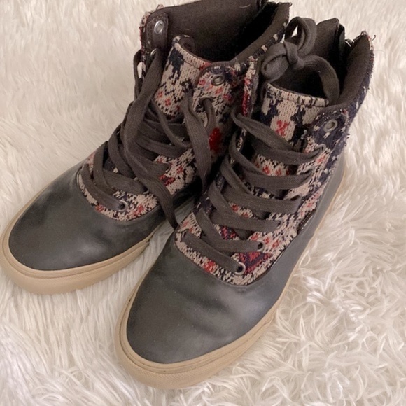 Vans mid top sneakers - Picture 4 of 9